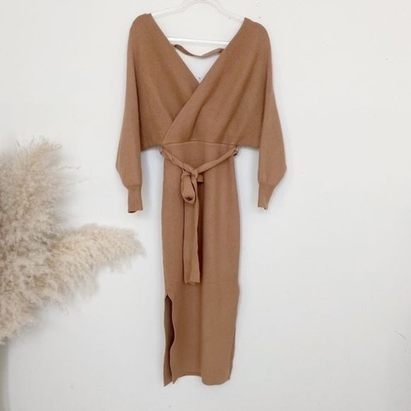 Cozy tan knit sweater midi dress with belt - Picture 8 of 13